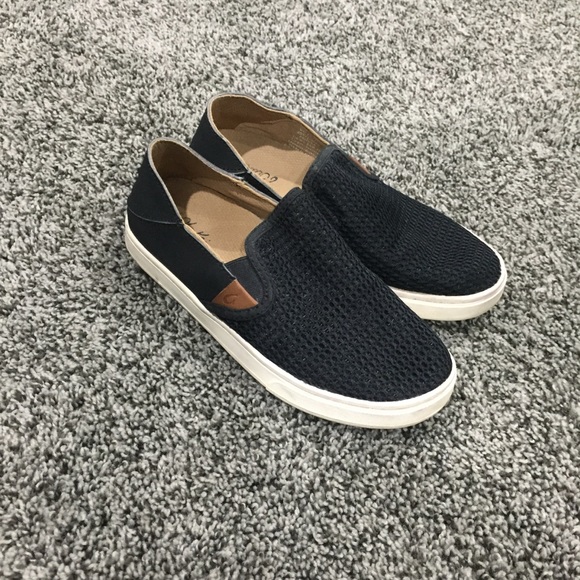 olukai slip ons